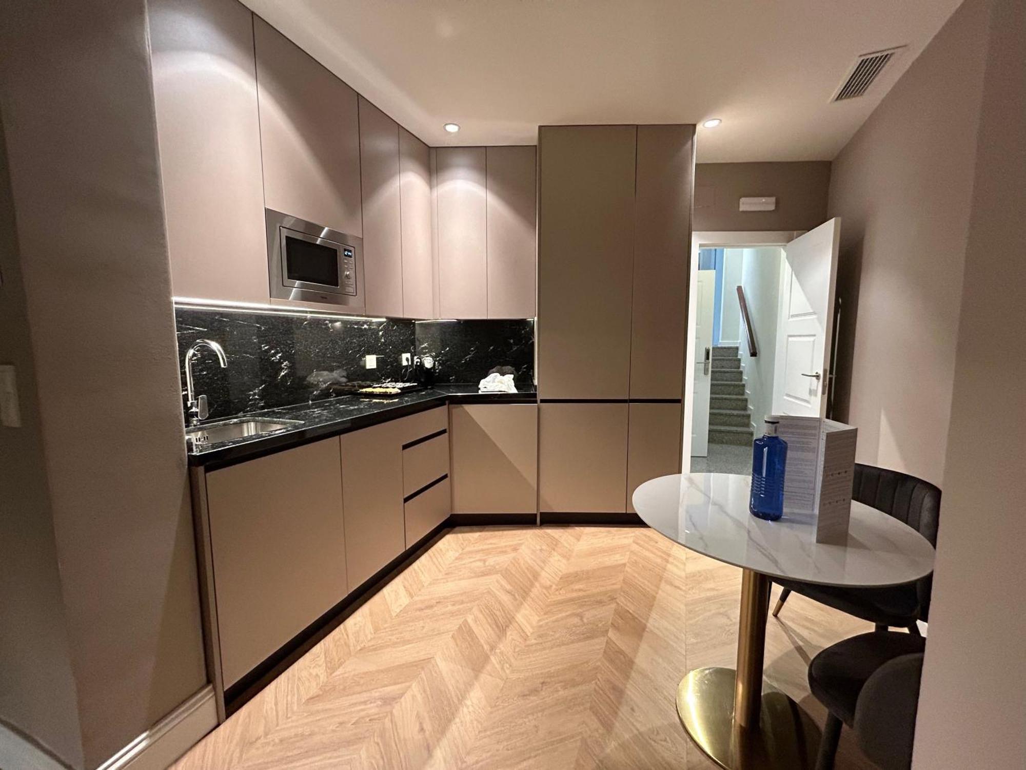 One-Bedroom Apartment Split Level
