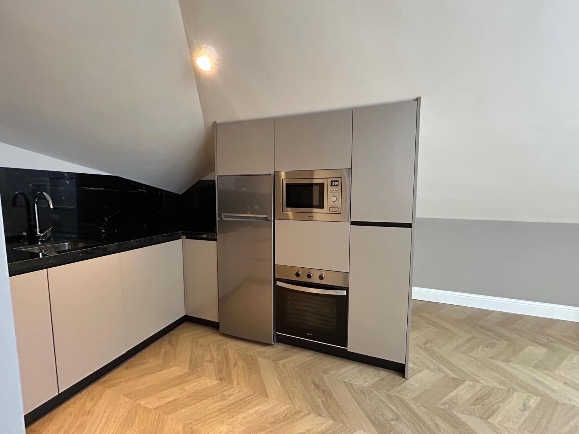 Family One-Bedroom